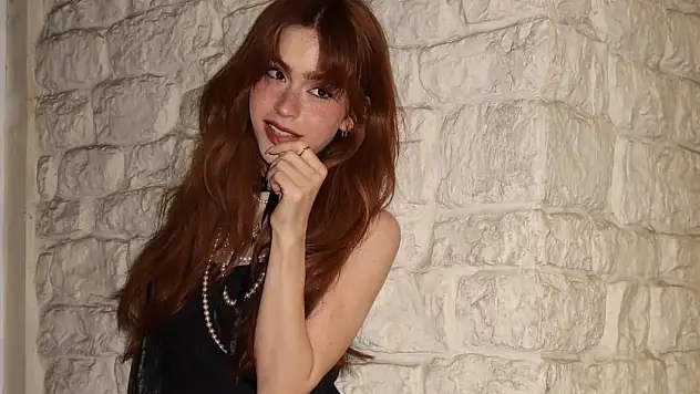Asena Keskinci kimdir? Asena Keskinci Kızılcık Şerbeti'ne mi geliyor? Asena Keskinci Jasmine dizisi neden olay oldu? Asena Keskinci babası kimdir?
