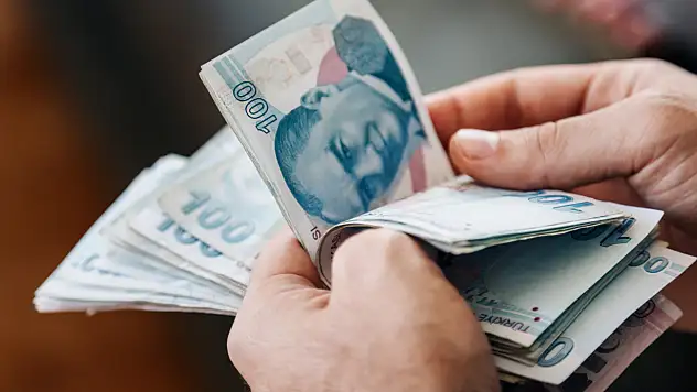 Asgari ücrete yüzde 50 zam mı gelecek? 2027 maaşları için dikkat çeken senaryo!