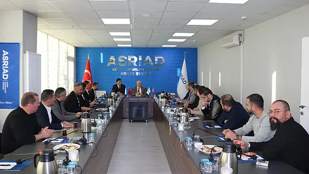 ASRİAD Genel Merkez Başkanı Cemil Yıldız Şeb-i Arus Programı İçin Konya'da