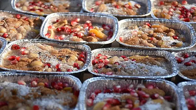 Aşure Günü ne zaman? 2025'te Muharrem ayının en bereketli günü yaklaşıyor!