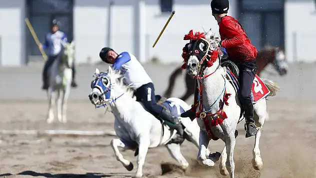 Atlı Cirit'te şampiyon belli oldu