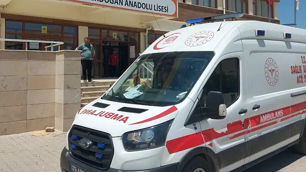 AYT sınavında baygınlık!