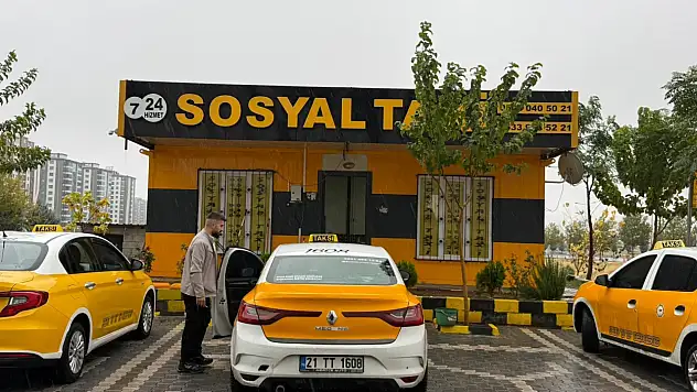 Babasını dinledi, 230 bin lirayı sahibine teslim etti