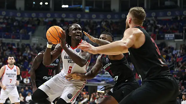 Bahçeşehir rövanşı aldı:88-80