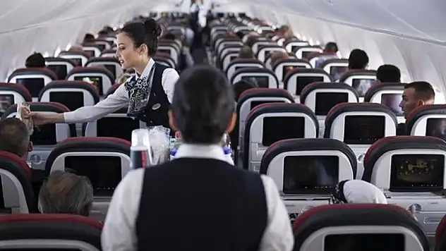 Bakan müjdeledi: Yolculukta o hizmet ücretsiz oluyor!