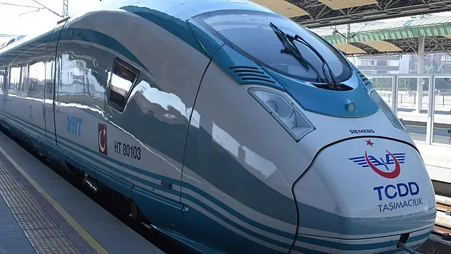 Bakan Uraloğlu müjdeyi verdi! Konya'da ulaşımda '40 dakika' detayı...