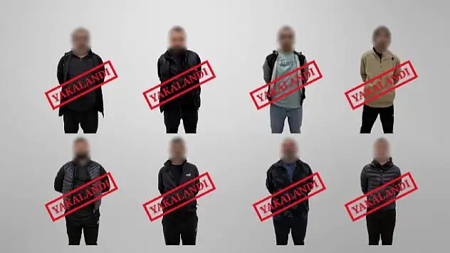 Bakan Yerlikaya duyurdu: Kırmızı bültenle aranan 3 suçlu Türkiye'ye getirildi