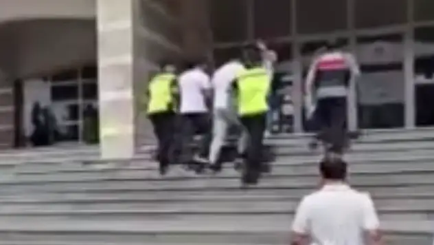 Bakan Yerlikaya duyurdu: Yasa dışı bahis ve nitelikli dolandırıcılıktan 34 kişi tutuklandı!