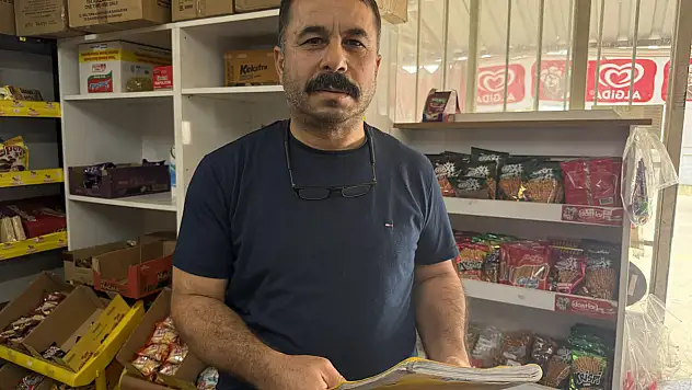 Bakkaldan veresiye defteri aldı: Herkesin borcunu ödeyip, kayıplara karıştı!