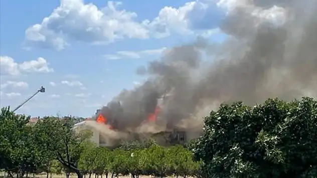 Balıklı Rum Hastanesi'nde korkutan yangın!