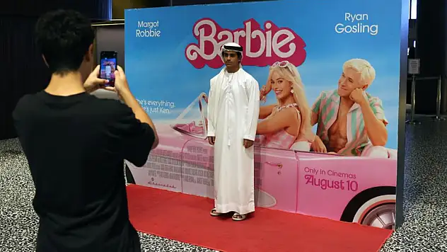 Barbie filmi Dubai'de vizyona girdi. Birçok ülkede yasaklanmıştı