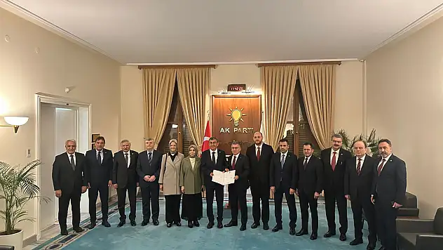 Basına sızdı: Hasan Ekici, AK Parti'de! Gelecek Partisi Konya İl Başkanı'ndan flaş paylaşım: 'Yılanın büyüğünü koynumuzda beslemişiz...'