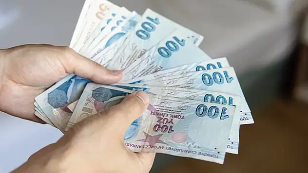 Başkan Altay'dan öğrencilere burs müjdesi!