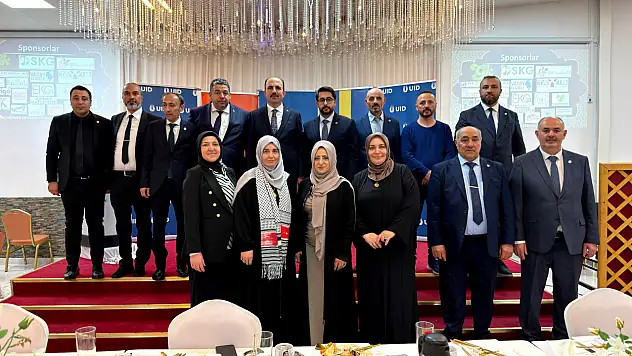 Başkan Altay gurbetçi Konyalılarla buluştu