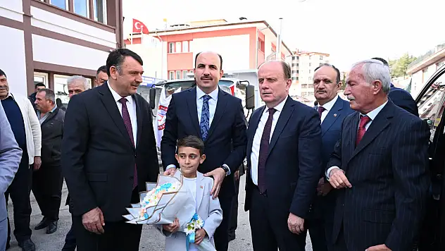 Başkan Altay Hadim'de: Yaralı öğrencileri ziyaret etti, yatırımları inceledi