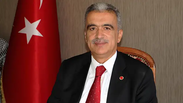 Başkan Demirel, Konya'da 'sivil bir havaalanı' bulunsun dedi!