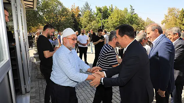 Başkan Hasan Kılca: 'Karatay'ı mahalle mahalle dolaşarak talepleri dinliyoruz'