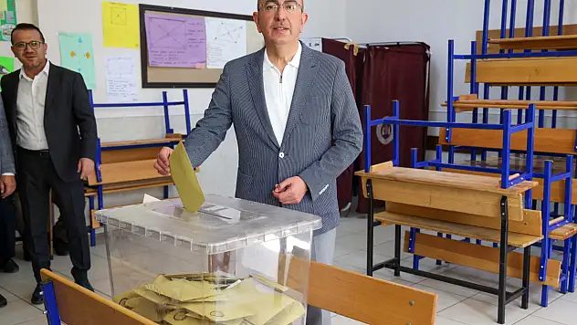 Başkan Kavuş oyunu kullandı