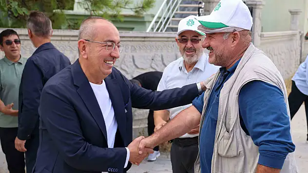 Başkan Kavuş saha turlarına başladı: İlk gün 6 mahalleye ziyaret