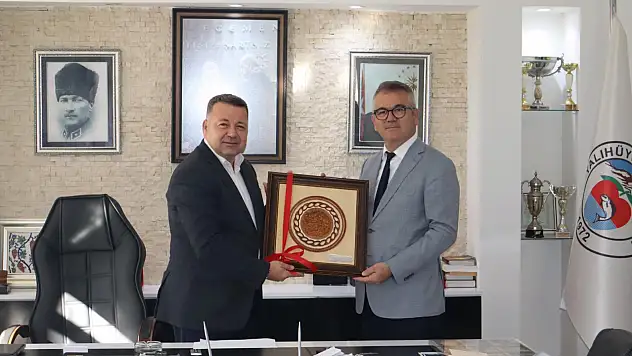 Başkan Ustaoğlu, bölge belediye başkanlarını ziyaret etti