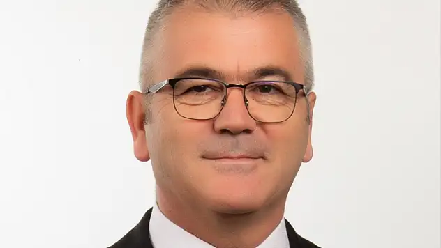 Başkan Ustaoğlu: 'Türk milletinin şanlı tarihi kahramanlık günleri ile doludur'