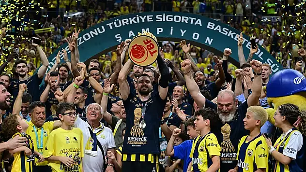 Basketbol Süper Ligi'nde Fenerbahçe Beko şampiyon oldu