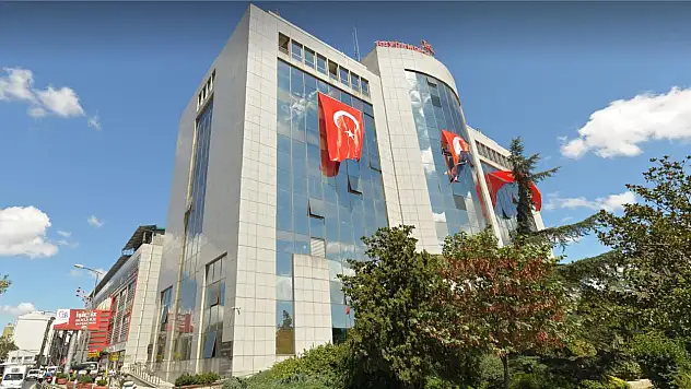 Bayrampaşa Belediyesi'nde yolsuzluk operasyonu: Başkan Hasan Mutlu dahil 48 kişi gözaltında