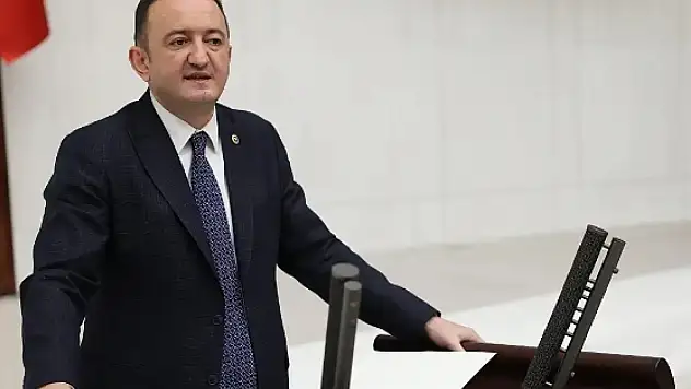 Bektaş: Barışın, kardeşliğin ve dostluğun güçlendiği bir dünya diliyorum