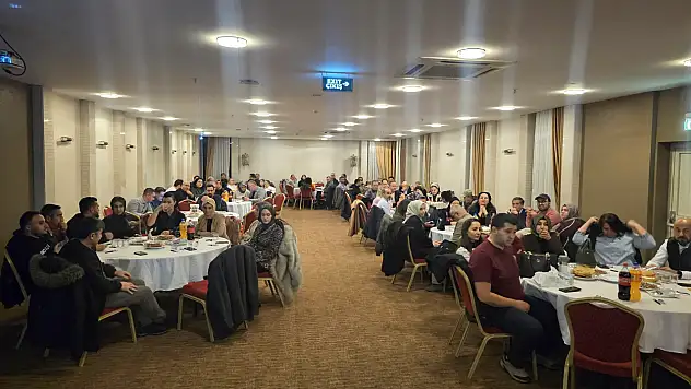 Beyşehir'de büyük buluşma: Arabaşı bahane, dostluk şahane