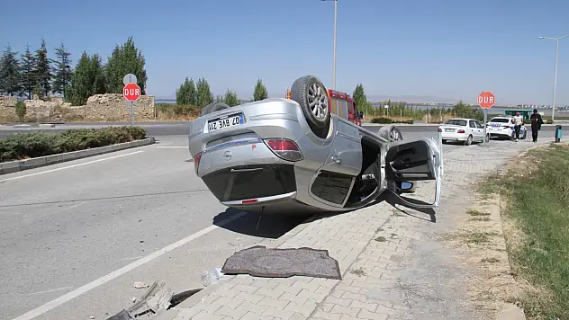 Beyşehir'de otomobil devrildi: 1 yaralı