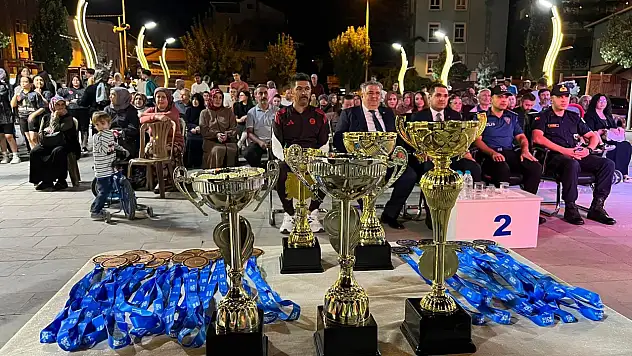 Bozkır'da başarılı sporculara tören!