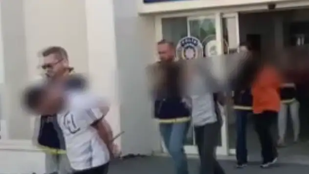 Bu da sahte flört çetesi: Buluşmaya çağırdıkları kişileri gasp ediyorlar iddiası!