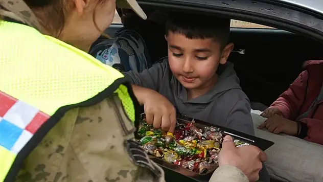 Bu ilin girişleri şeker ve kolonyayla sarıldı!