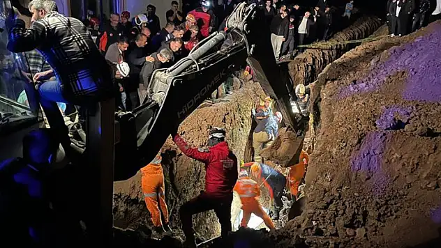 Bursa Mudanya'da feci göçük! İki kardeş can verdi...