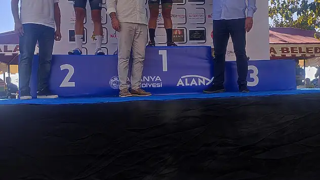 Büyükşehir Belediyesporlu Bisikletçiler Türkiye Şampiyonası'na Damga Vurdu