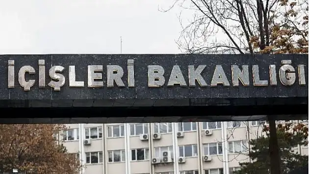 Büyükşehirlerin ilçelerine kaymakam yerine vali mi atanacak? Bakanlık açıklama yaptı?