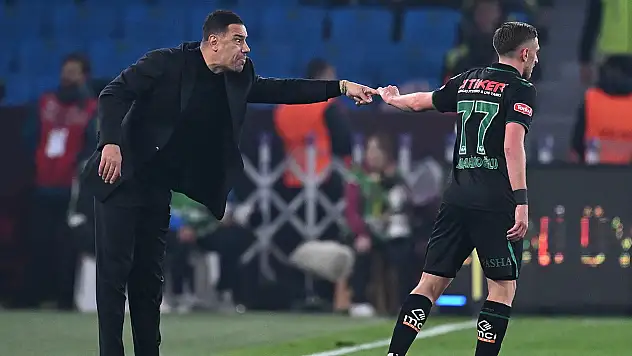 Çağdaş Atan'dan Melih İbrahimoğlu yorumu: Türk orta saha modelinin dışında!