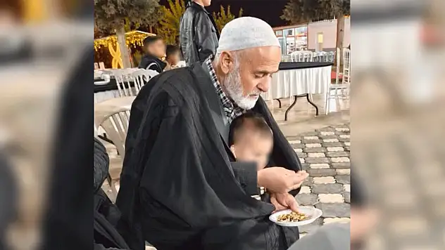 Camiye gitmek için yola çıkmıştı, feci şekilde hayatını kaybetti