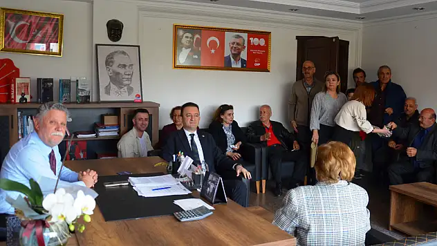 CHP'de, bayramlaşma!