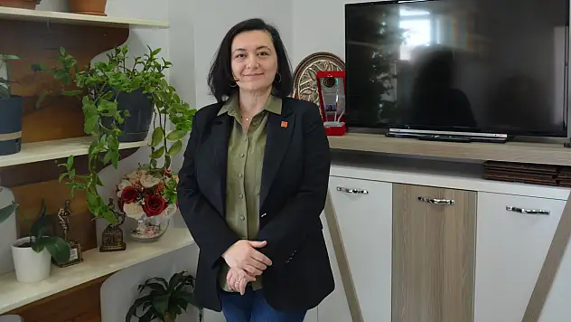 CHP Konya İl Kadın Kolları Başkanı Çaçık'tan anneler günü mesajı