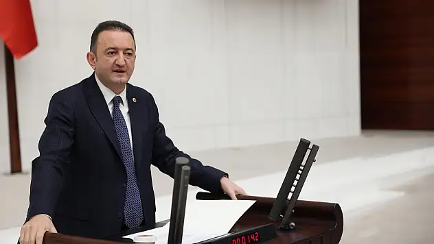 CHP Konya Milletvekili Bektaş: Gençlerimiz artık hayal kuramıyor