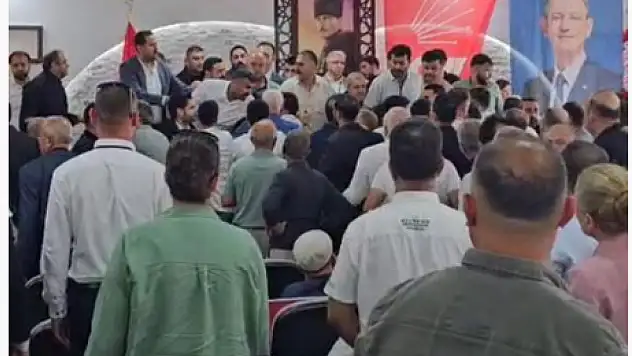 CHP'nin kongresinde kavga!