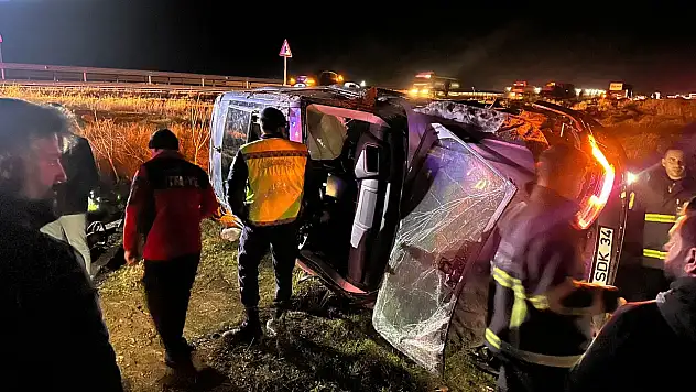 Cip şarampole devrildi: 4 yaralı