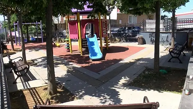 Çocuk parkına silahlı saldırı: 1 kişi öldü, 3 kişi yaralandı