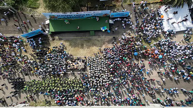 Çöp toplamada Guinness Dünya Rekoru kırıldı