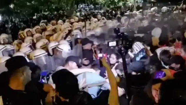 Cumhurbaşkanı'na hakaret eden 42 kişiye adli işlem!