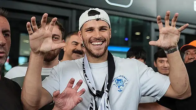 David Jurasek, Beşiktaş'ta! Siyah-Beyazlılar 188. yabancı transferini gerçekleştirdi