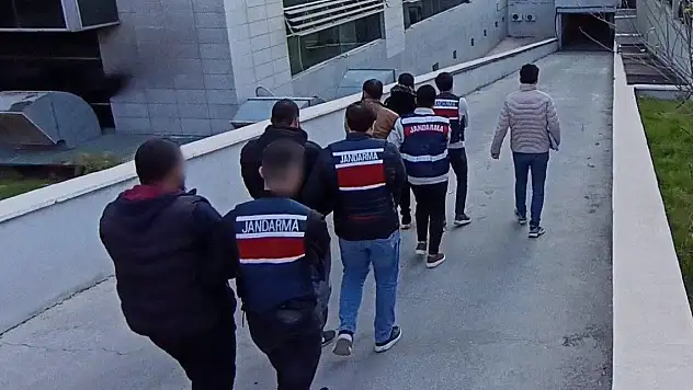 DEAŞ'a yönelik operasyon: 4 kişi gözaltına alındı!