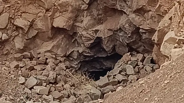 Define aranan mağarada korku dolu anlar: Ekipler geri çekildi!