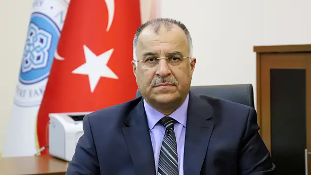 Dekan Güneş: Filistinli kardeşlerimizin yanındayız